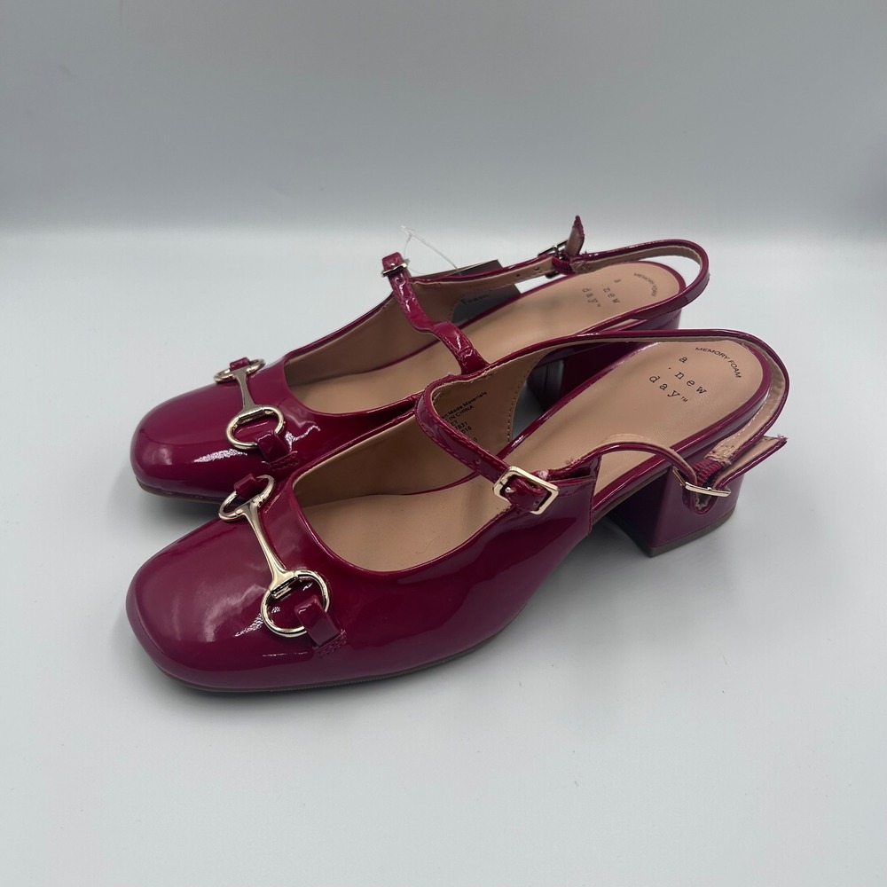 A New Day Lucky Red Patent Horsebit Slingback Mary Jane Block Heels Size 7